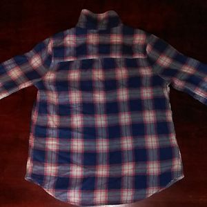 Button up shirt females